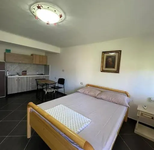 Vlora Rest House